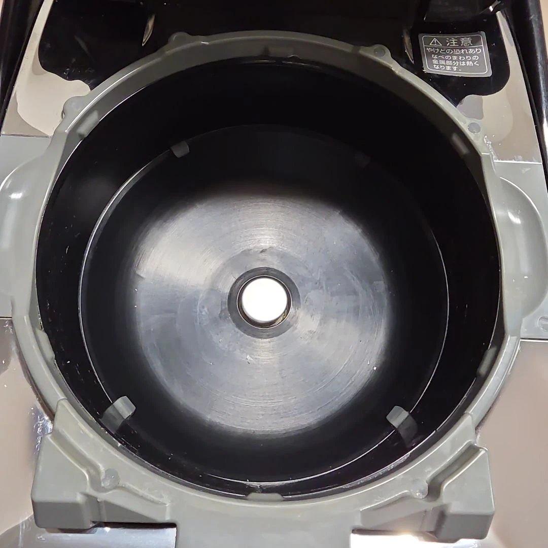 Zojirushi 炊飯器 NW-KB10