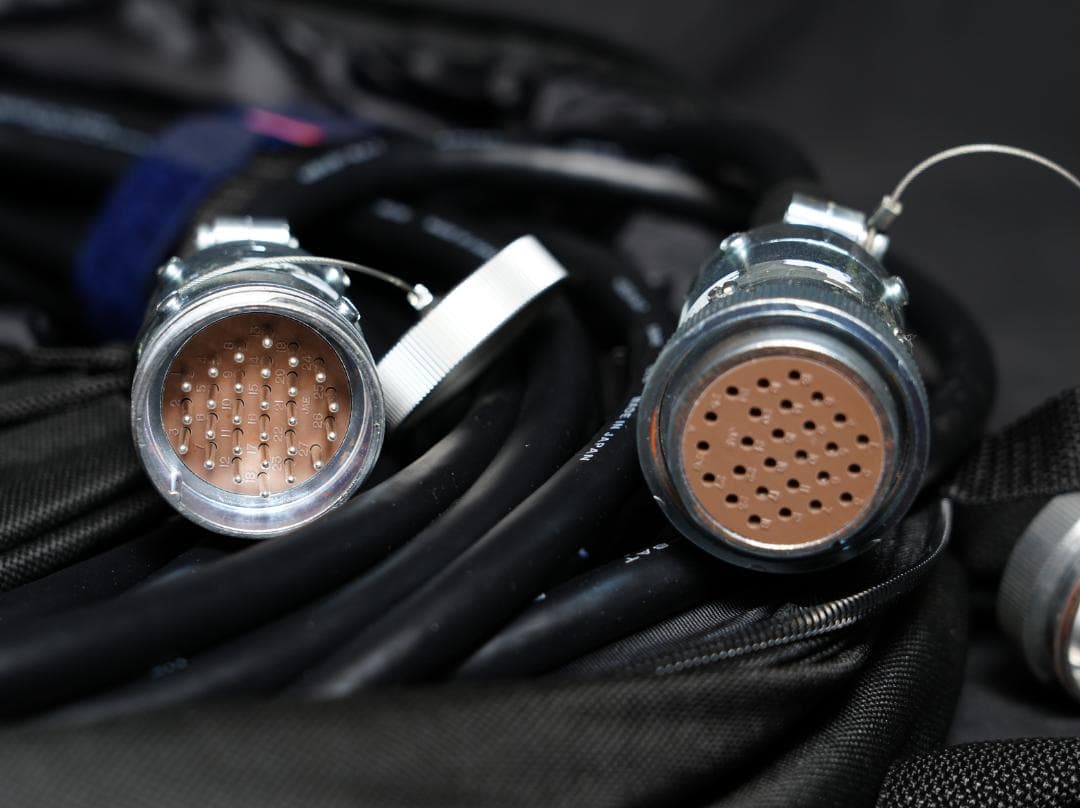 カナレ　8チャンネルパラボックス1ペア　マルチケーブル30ｍ