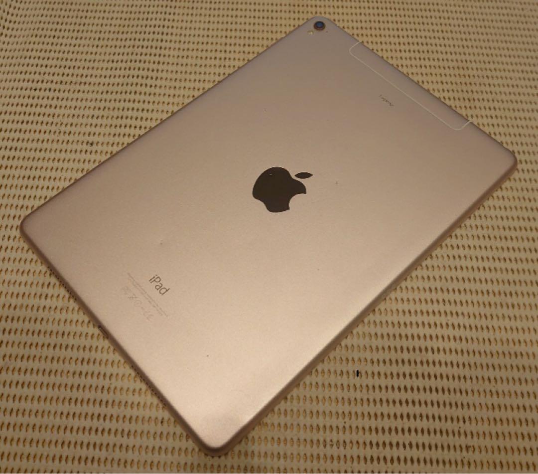 完動品SIMフリーiPad Pro9.7インチ本体128GB送料込2H258