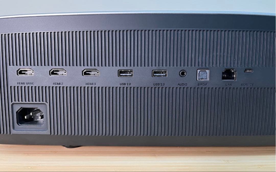 超短焦点 レーザー4Kプロジェクター XGIMI AURA 新品同様