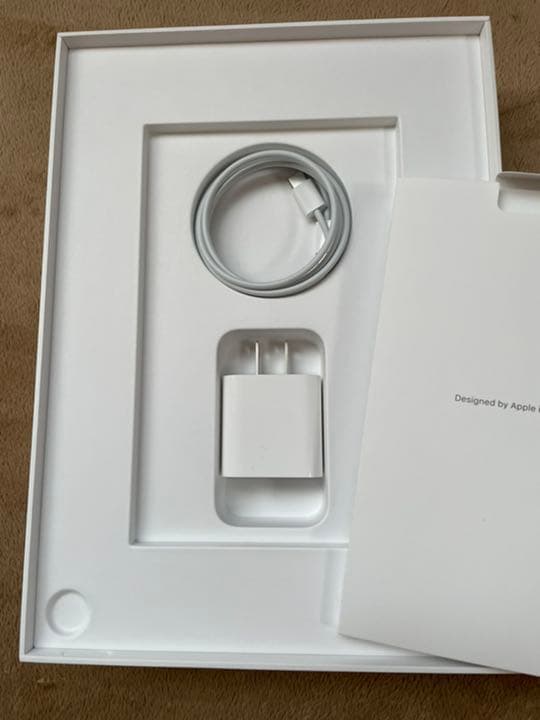 iPad Air 4 simフリー スカイブルー