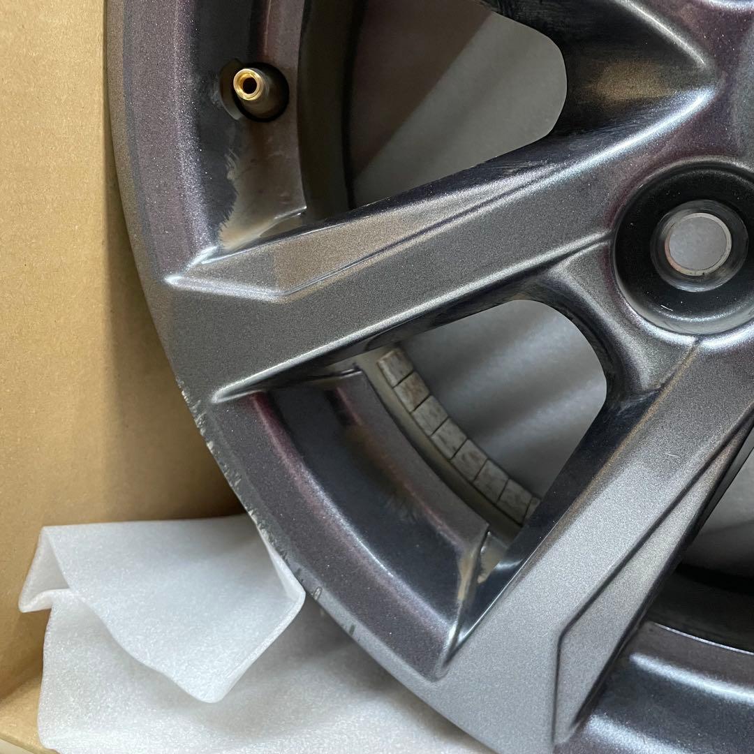 ダイハツ純正ホイール 155/65R14 グレー 8本スポークホイール