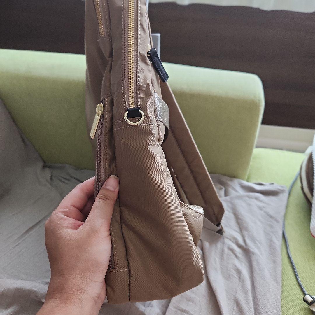 ビジネス　リュック　 定期入れ付き　ace.　エース　ベージュ