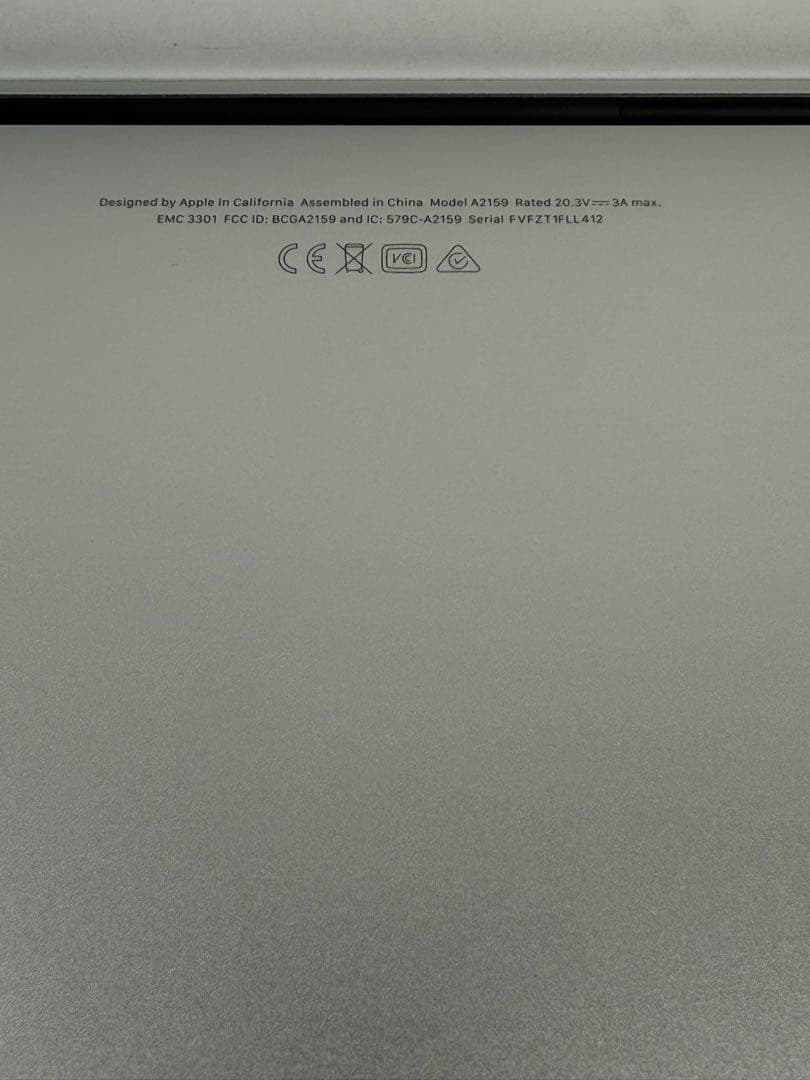 MacBook本体 Apple MacBook Pro 13 2019 i5/8GB/250GB