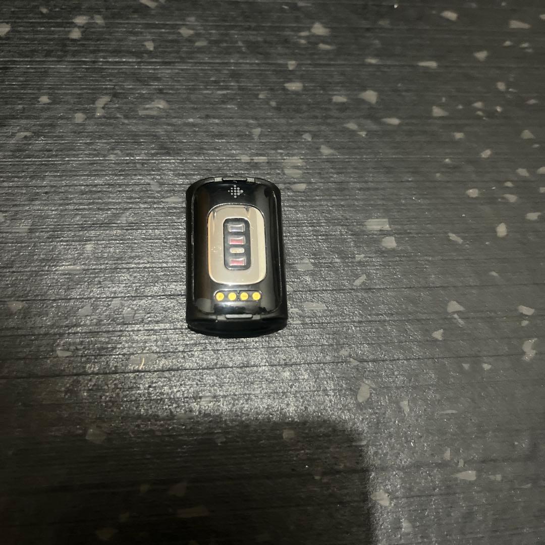 【動作良好/おまけ付】Fitbit Charge 6 ブラック すれ傷あり