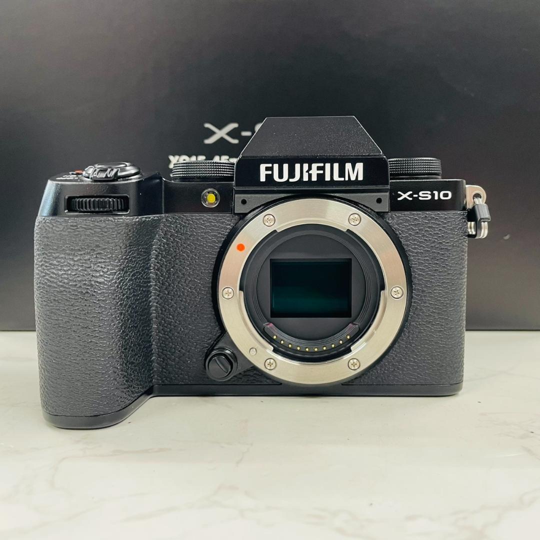 FUJIFILM X-S10 ダブルズームレンズキット ショット数3,628枚