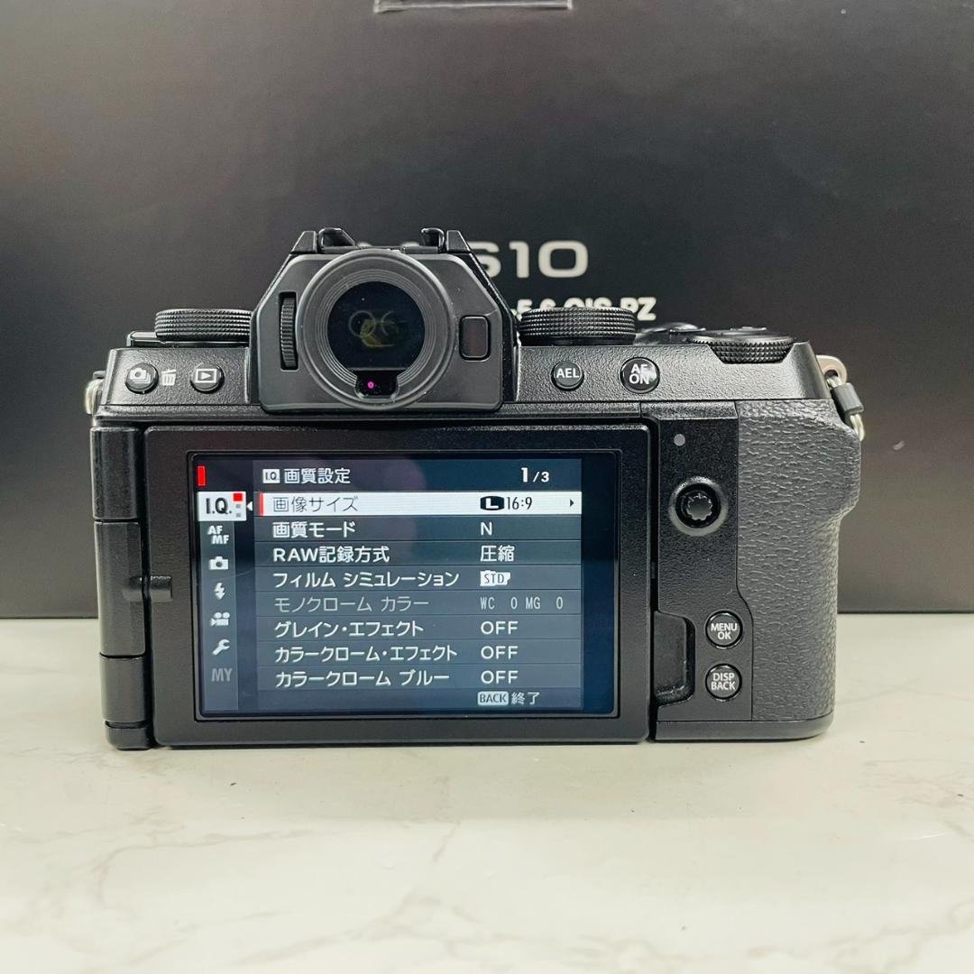 FUJIFILM X-S10 ダブルズームレンズキット ショット数3,628枚