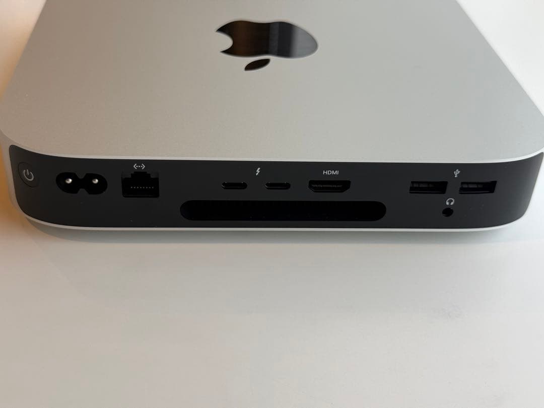 Apple Mac mini 2023 M2/256GB/8GB 美品
