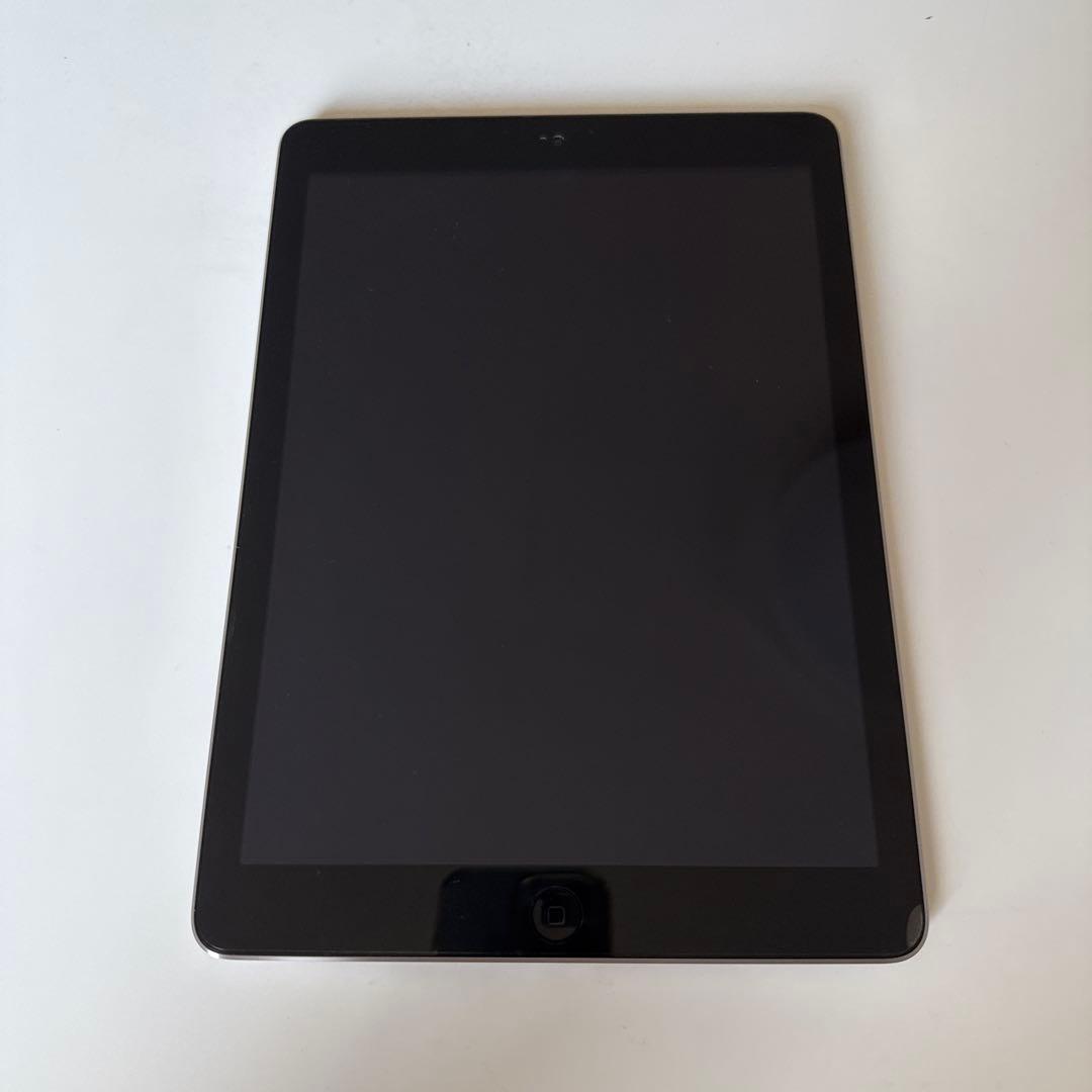 iPad Air 第1世代 64GB スペースグレイ Wi-Fiモデル