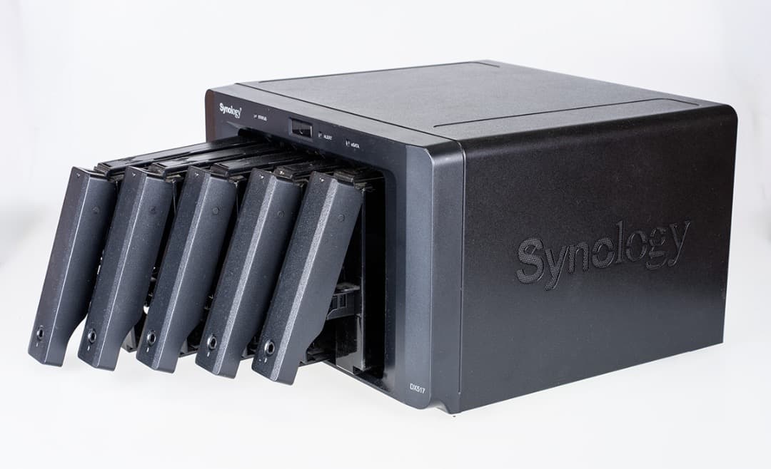 拡張ユニット Synology DX517 5ベイNAS