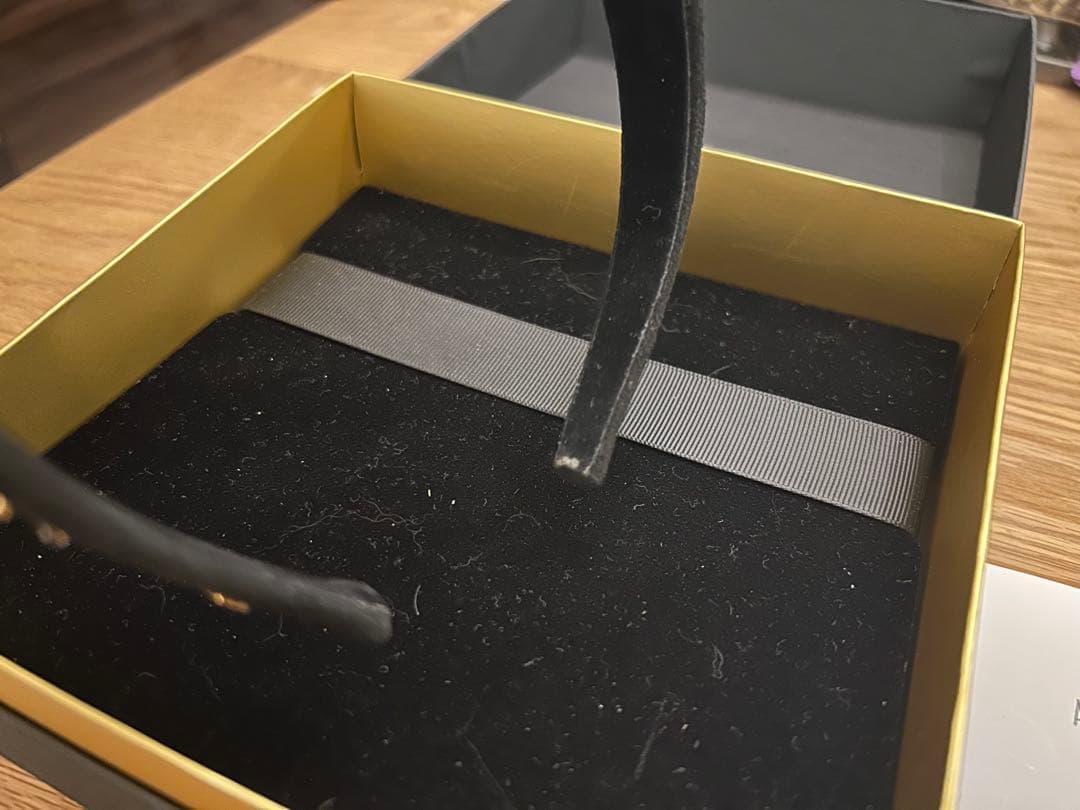 ポワンさま専用　パリ限定　アレクサンドルドゥパリ　スタッズカチューシャ