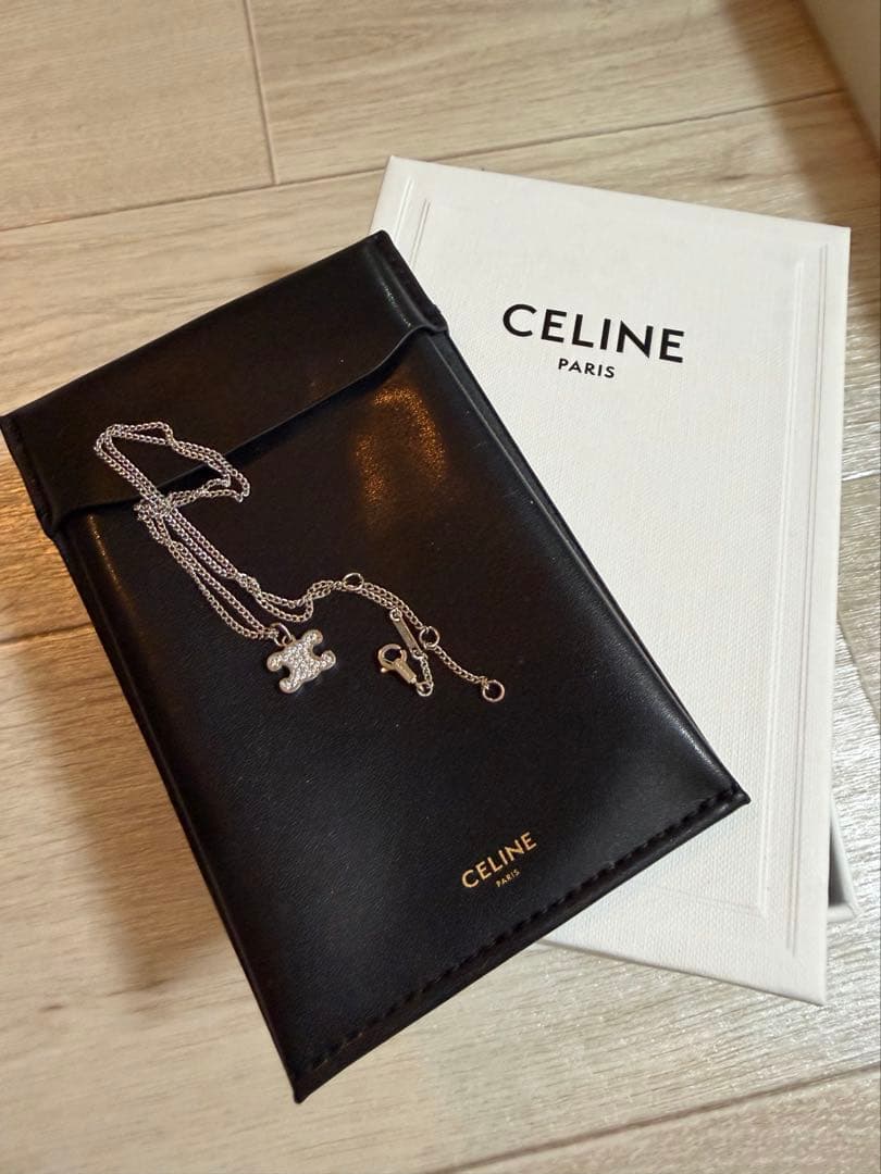 CELINE トリオンフ ネックレス　シルバー