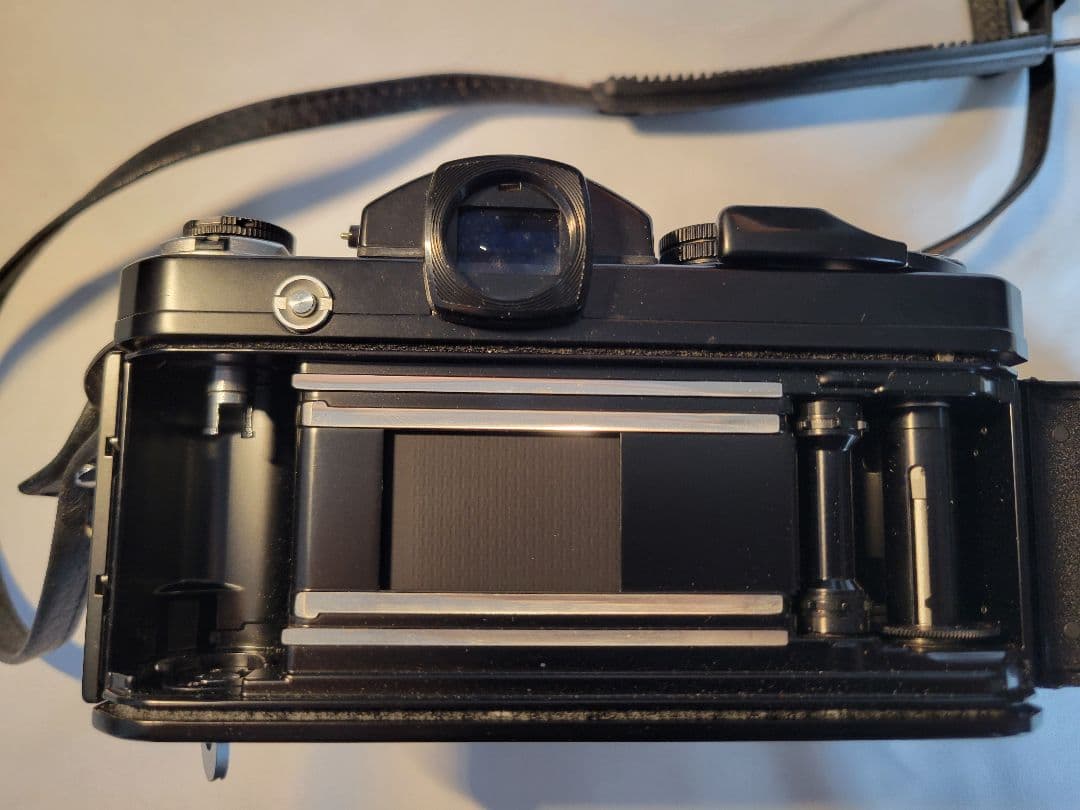 ア*カ様 Nikon F2アイレベルフィルム一眼レフカメラ ブラック