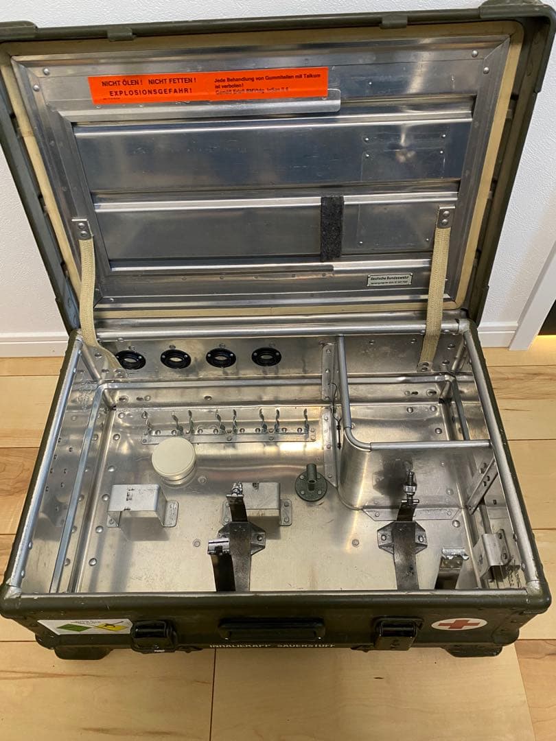 zarges 60sドイツ軍ビンテージアルミコンテナ　ミリタリー