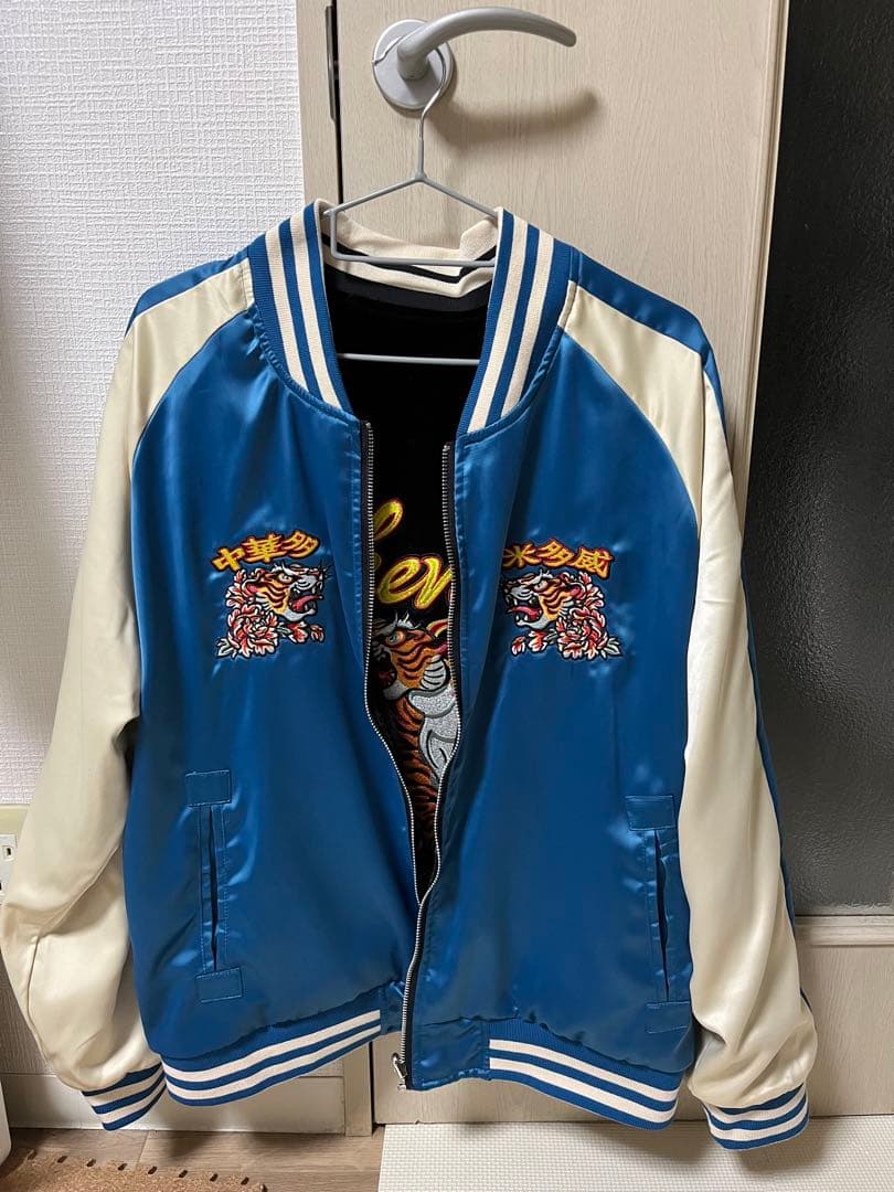 チュウカタベタイ タイガー リバーシブル スカジャン