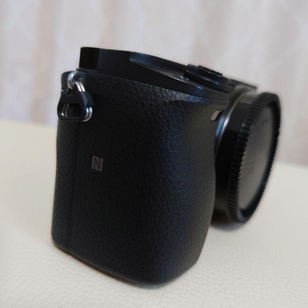 [美品]SONY α6400 APSCミラーレスカメラ