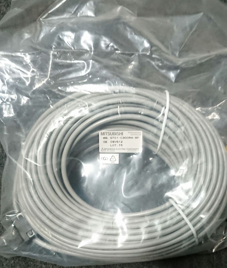 ケーブル・シールド GT01-C300R4-8P