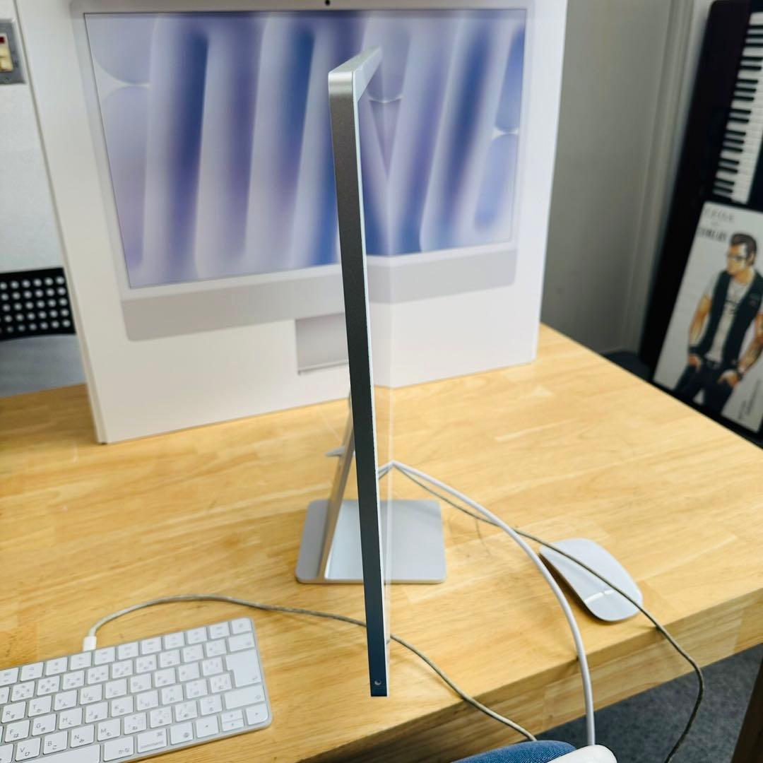 iMac 24インチ M4 24GB 512GB 8コア 8コア GPU
