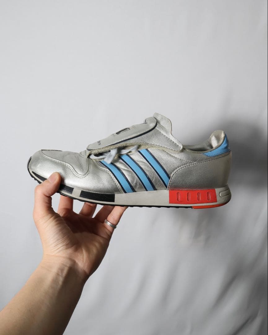 靴 adidas micro pacer