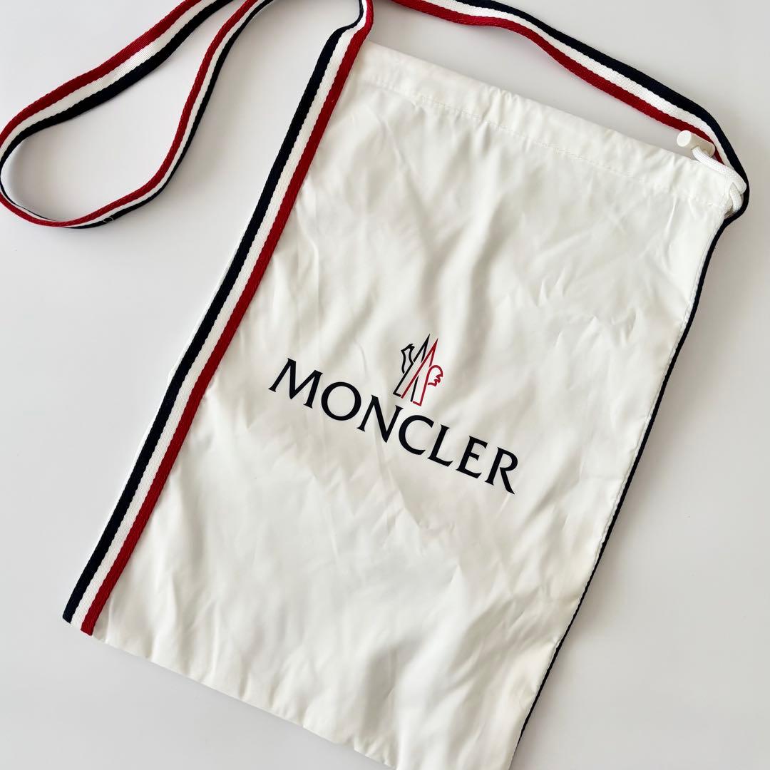 モンクレール　Basile　定番　ラバーサンダル　新品未使用