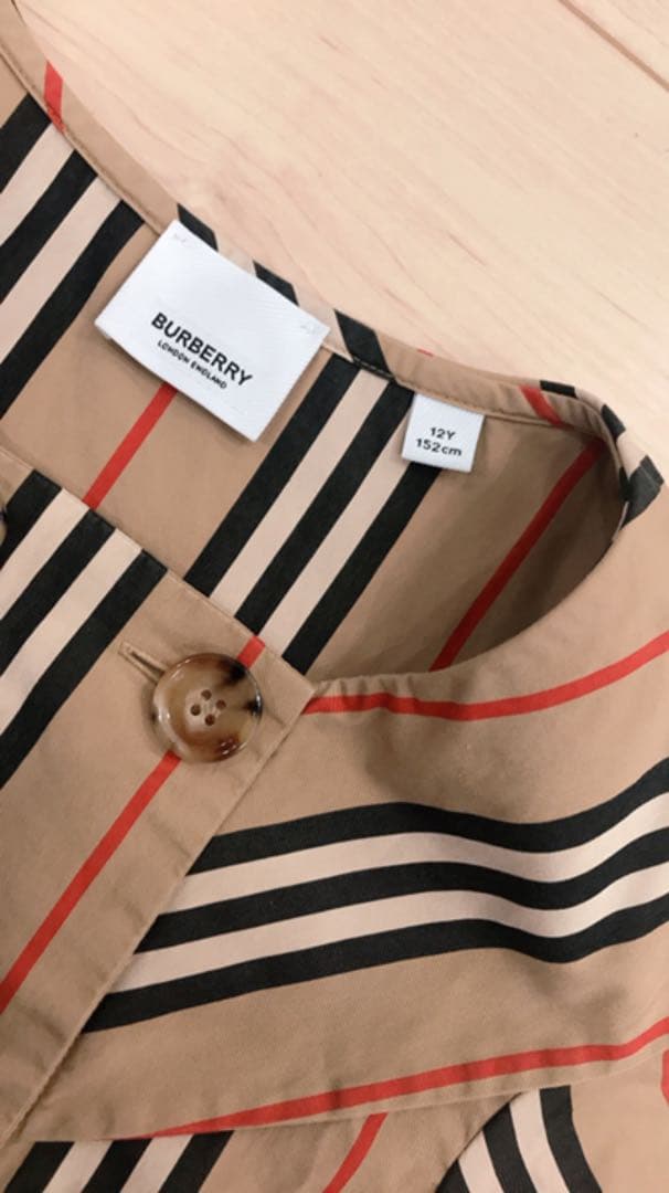 Burberry キッズ　トップス　ストライプ　12Y 140cmほど