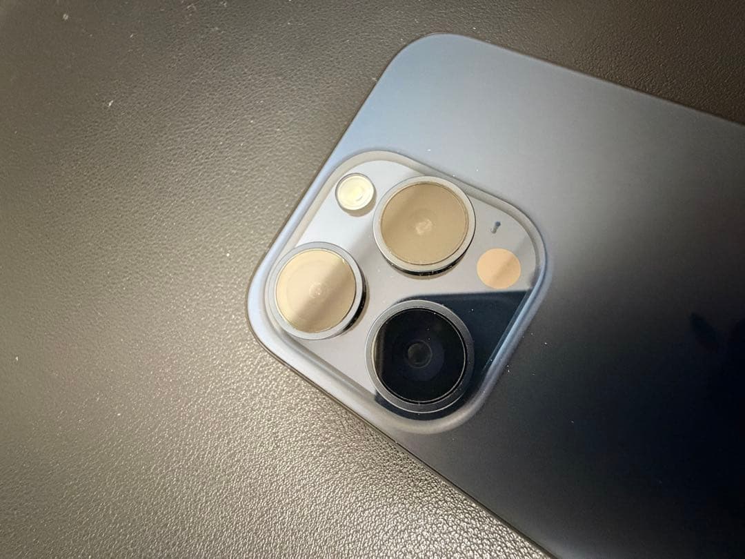 Apple iPhone 15 Pro Blue Titanium USA 無音