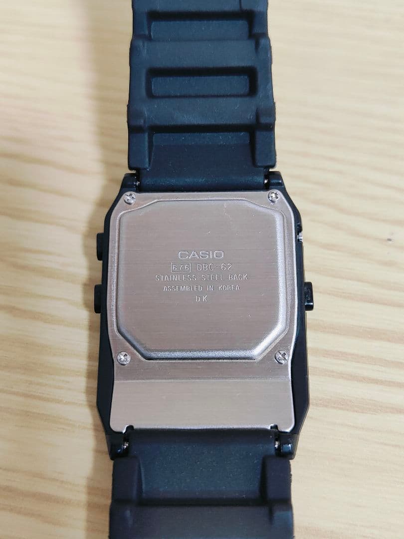CASIO DBC-62 DATA BANK デジタル腕時計