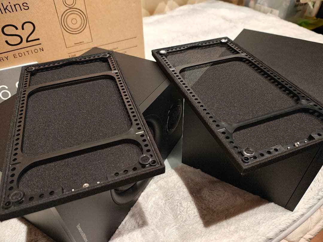 B&W 607 S2 Anniversary Edition BLACK おまけ