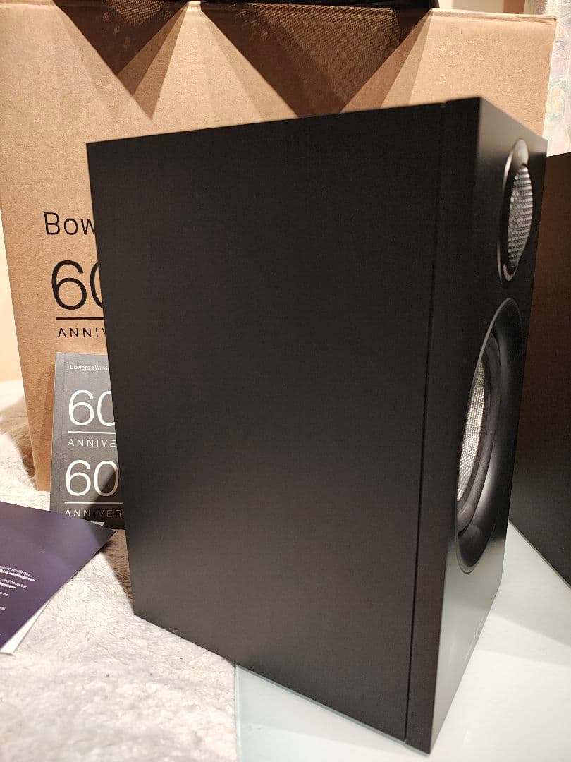B&W 607 S2 Anniversary Edition BLACK おまけ