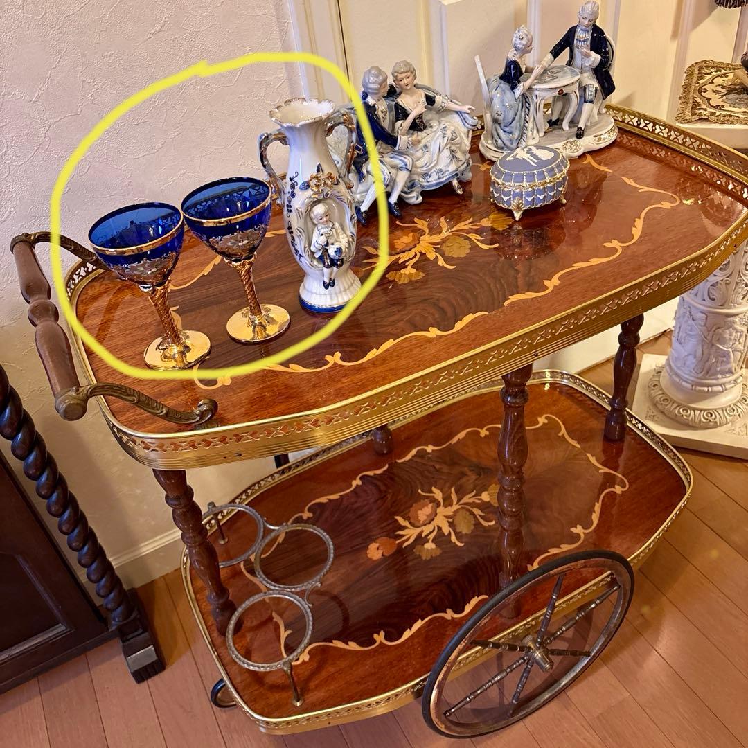 イタリア製 飾り棚 (画像3枚目ベネチアグラスと陶器 花瓶はオマケです)