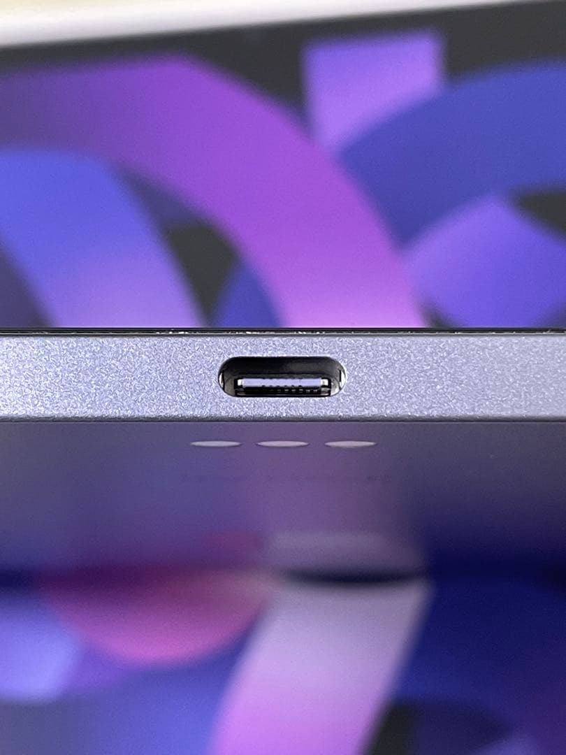 【美品】iPad Air（第5世代） Wi-Fiモデル 256GB パープル