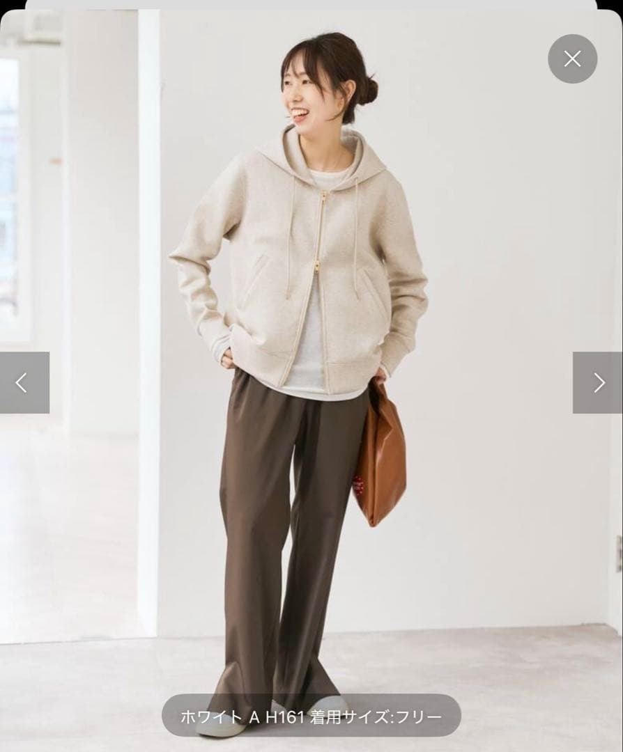 専用⭐︎スピックアンドスパン　ストレッチジップフードパーカー　ホワイト