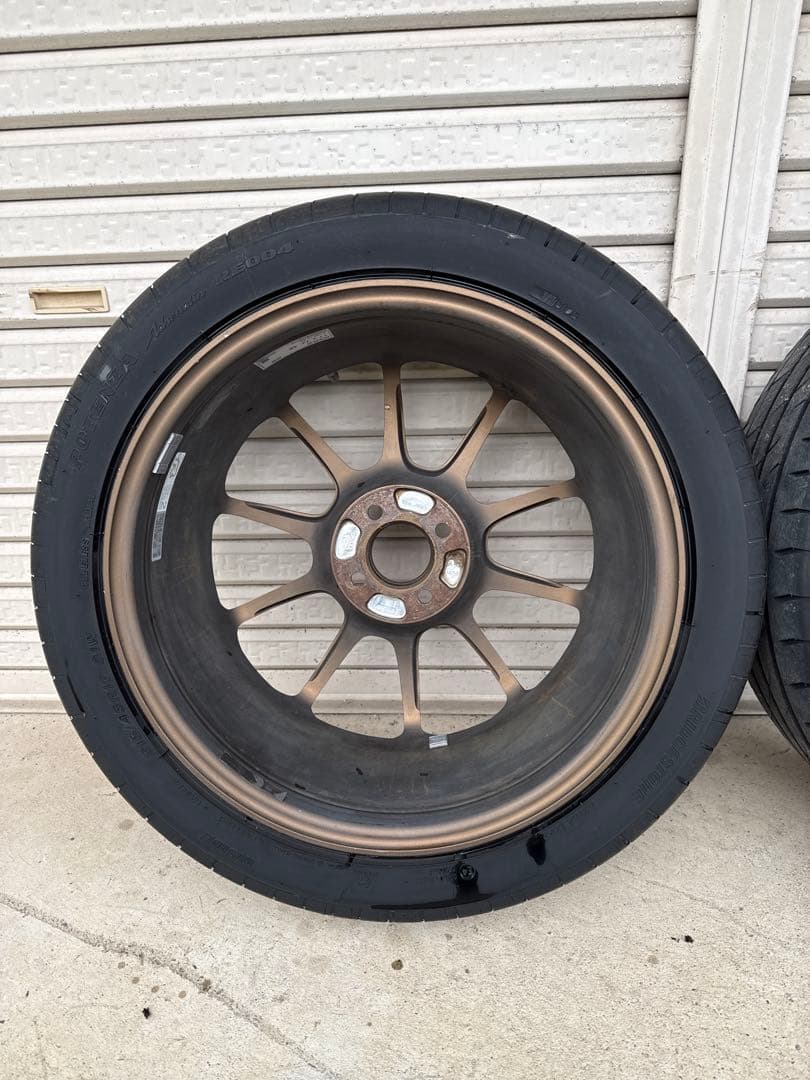 か*な様 RAYS ボルクレーシング ZE40 17インチ