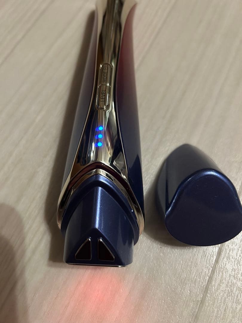 Dimani ディマーニ　美顔器　高級　糸リフト級　激安