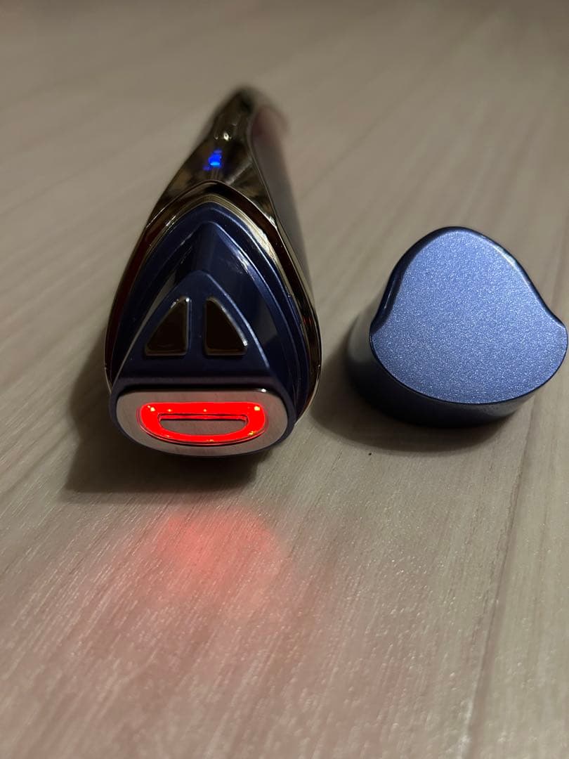 Dimani ディマーニ　美顔器　高級　糸リフト級　激安