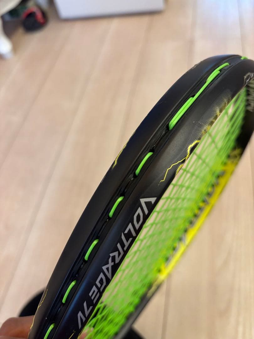 ヨネックス　ボルトレイジ7vイエロー