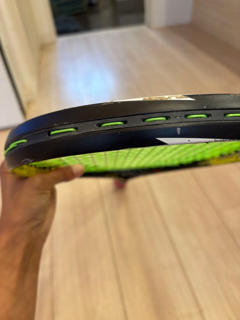 ヨネックス　ボルトレイジ7vイエロー