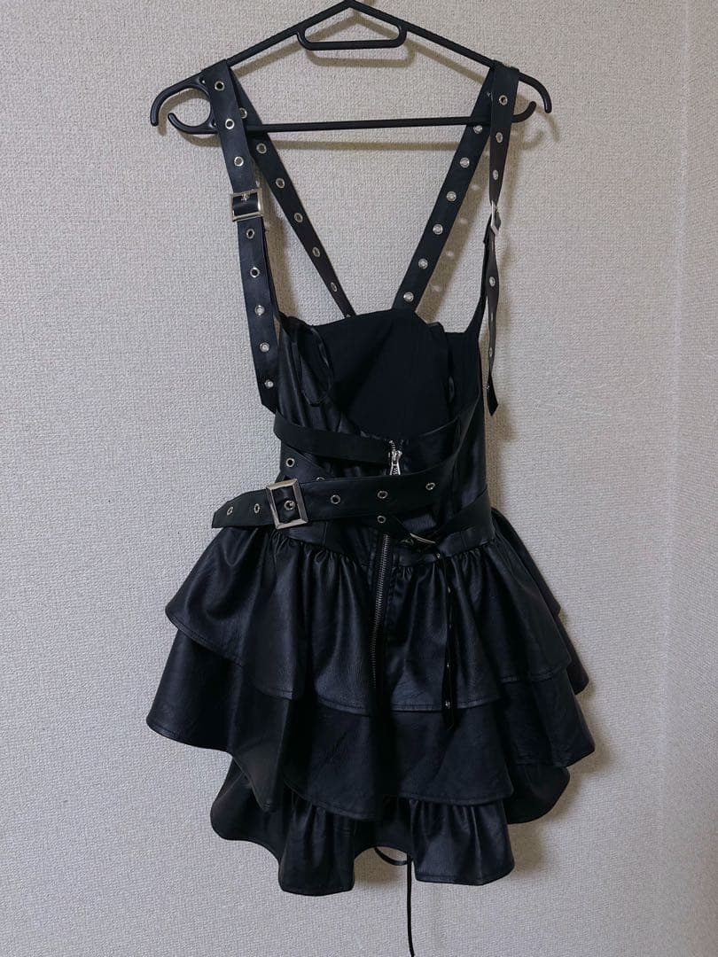 スカート QOOZA IMVAL / Frill Leather Dress [BLK]