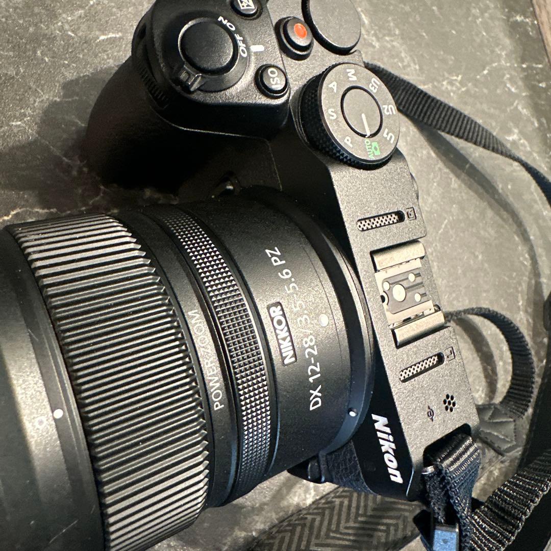 Nikon Z30 本体+NIKKOR Z DX 12-28mm