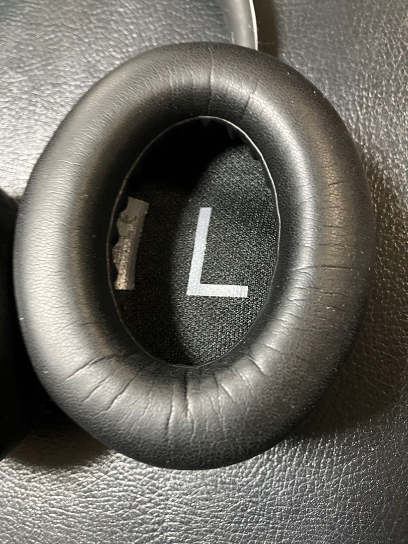 ☆美品☆Bose ワイヤレスヘッドホン ブラック　NC700