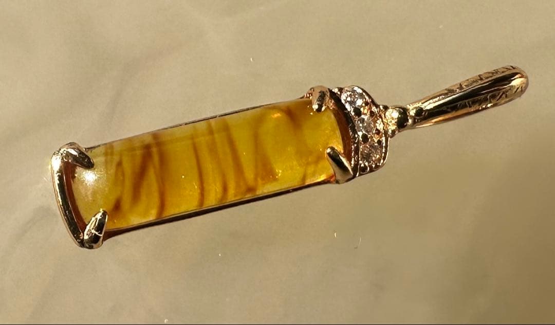 agete silverGP ダイヤ × アンバー チャーム