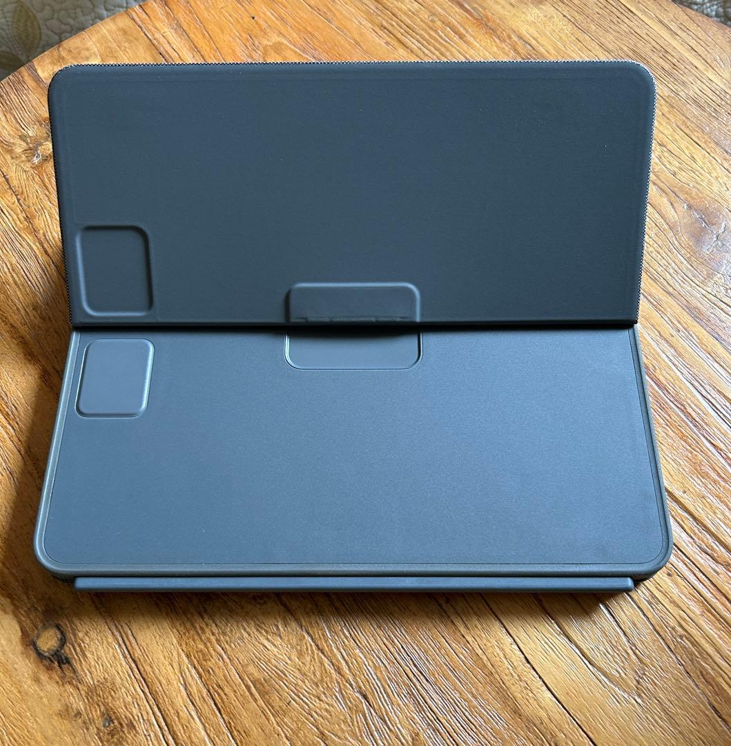 11インチiPad ProロジクールCombo Touch Keyboard