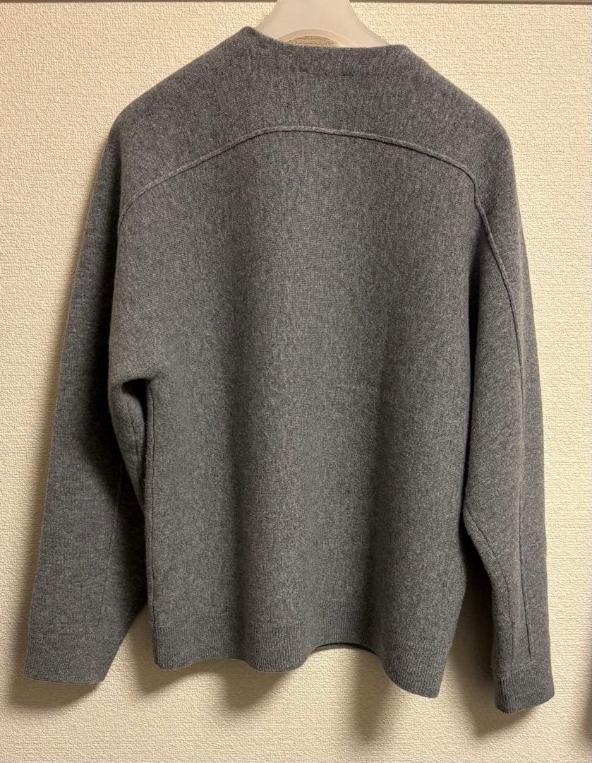 COS ダブルフェイスメリノウールヘンリーニット