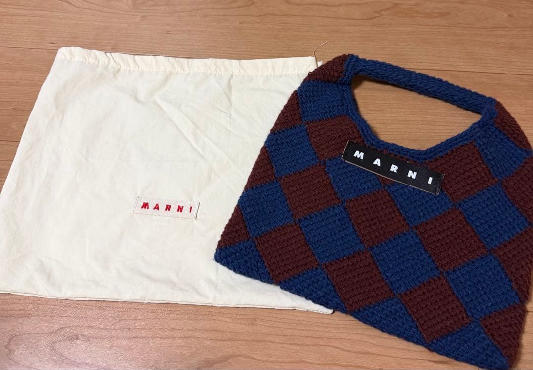 MARNI ハンドバック　ネイビーブラウン