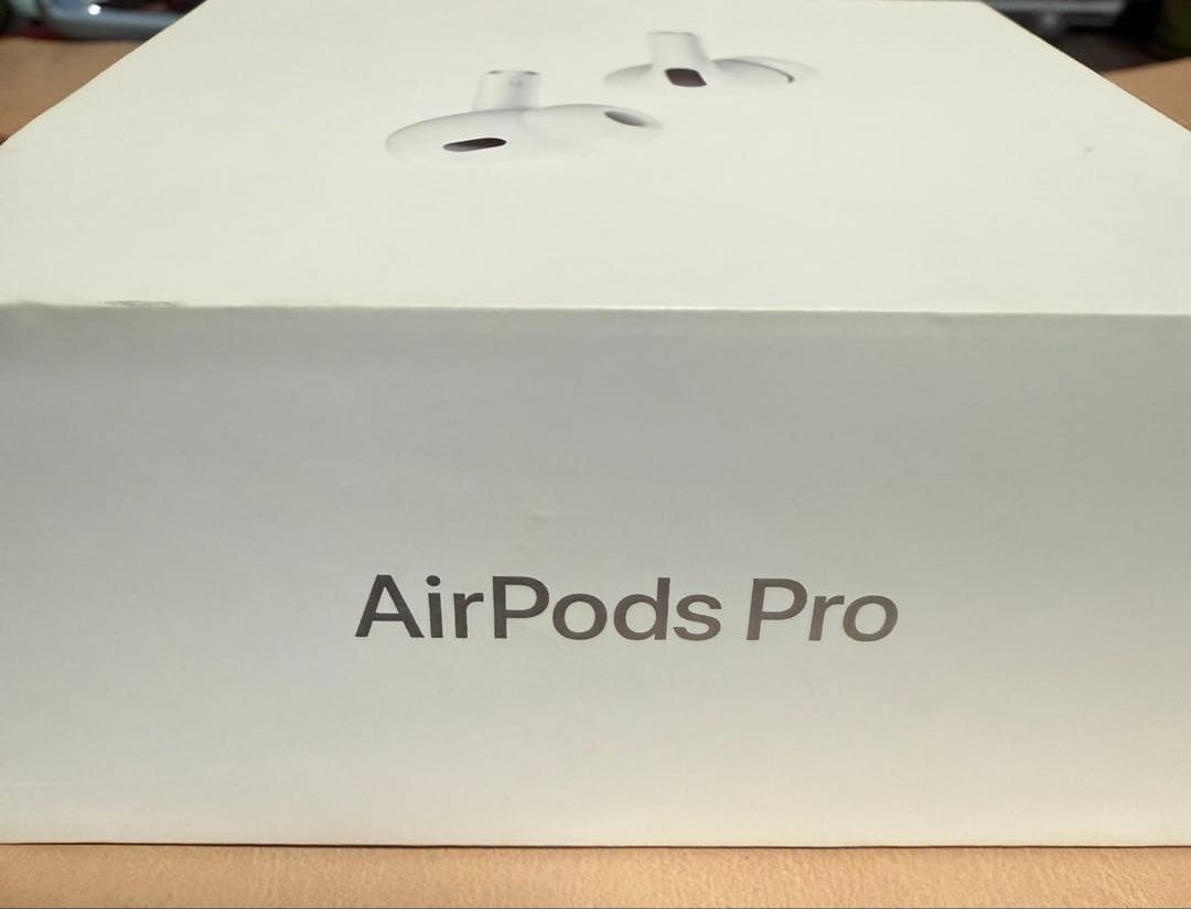 極美品　AirPods Pro 第2世代 USB--C (MTJV3J/A)