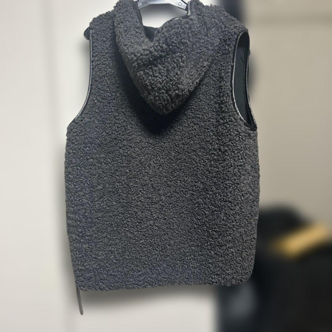 three dots スリードッツ プードルボア フーディベスト