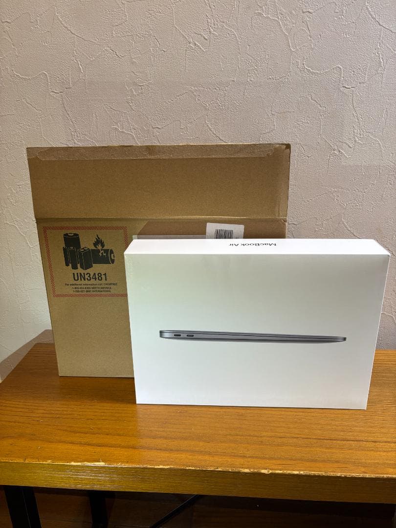 MacBook Air M1 16GB 256GB CTO 未使用付属品・箱付