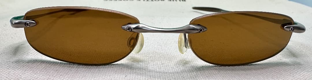 【希少・美品】OAKLEY Why3　ビンテージサングラス　外箱・マイクロバッグ