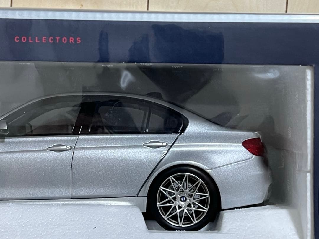 【新品】1/18  F80 M3 sedan Norev silver