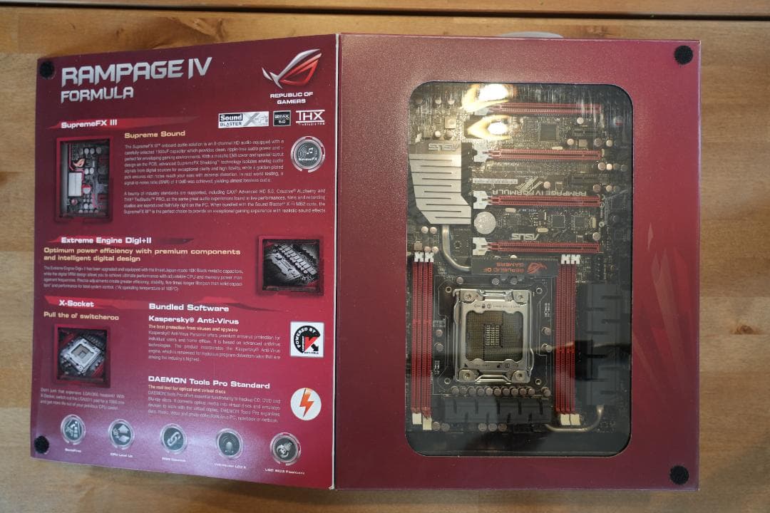 ASUS 「R.O.G.」マザーボード Rampage IV Formula